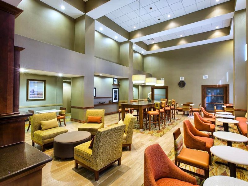 Hampton Inn & Suites Houston - Rosenbergの写真