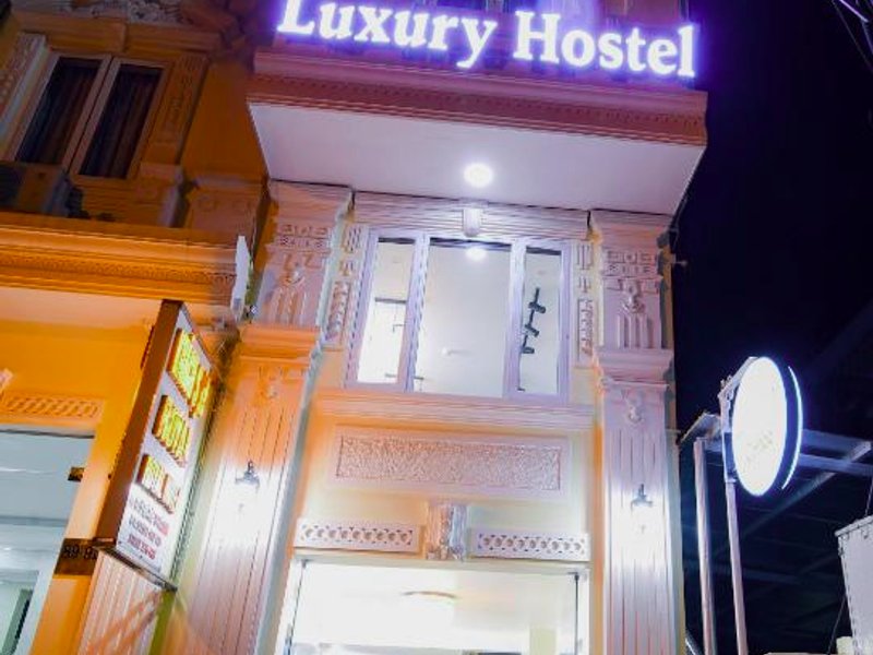 LUXURY HOSTELの写真