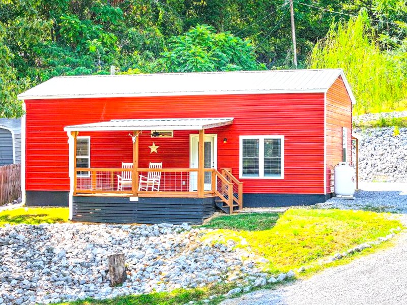 Peaceful Kuttawa Cabin with Fire Pit Explore and Playの写真