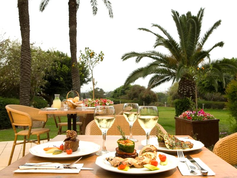 ダン カエサレア ゴルフ ホテル (Dan Caesarea Golf Hotel)の写真