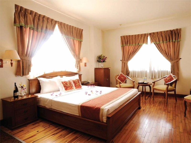 ホアン イエン ホテル トゥアンアン (Hoang Yen Hotel Thuan An)の写真
