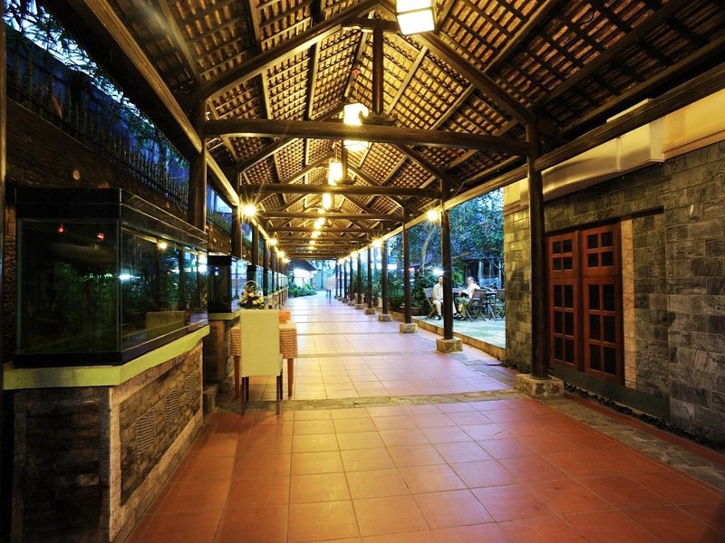 ホアン イエン ホテル トゥアンアン (Hoang Yen Hotel Thuan An)の写真
