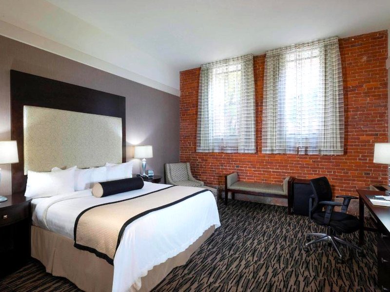 フェアフィールド イン&スイーツ キーン ダウンタウン (Fairfield Inn & Suites Keene Downtown)の写真