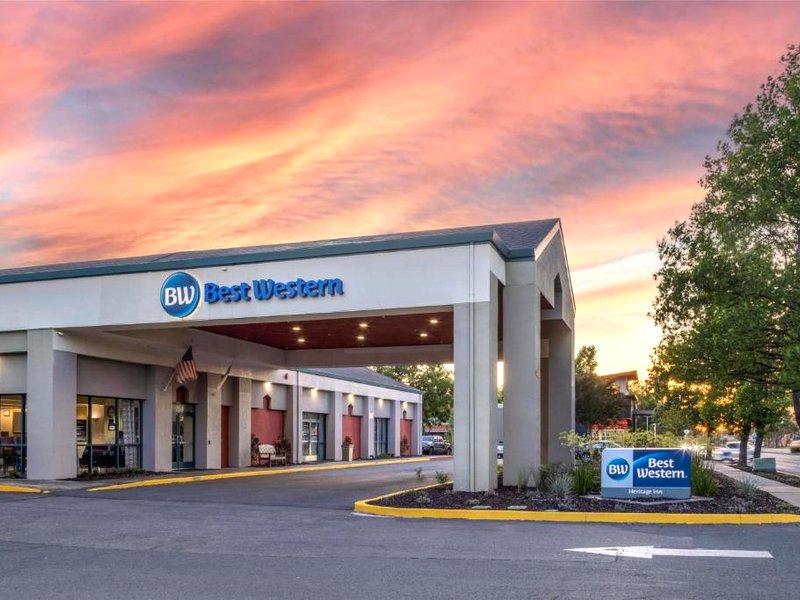 ベストウェスタン ヘリテージ イン (Best Western Heritage Inn)の写真