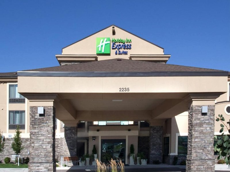 Holiday Inn Express & Suites Logan By IHGの写真