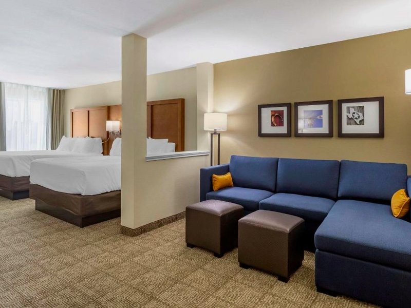 Comfort Inn & Suitesの写真