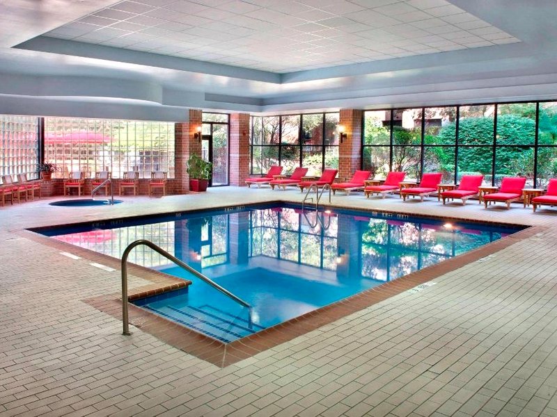 トランブル マリオット シェルトン (Trumbull Marriott Shelton)の写真