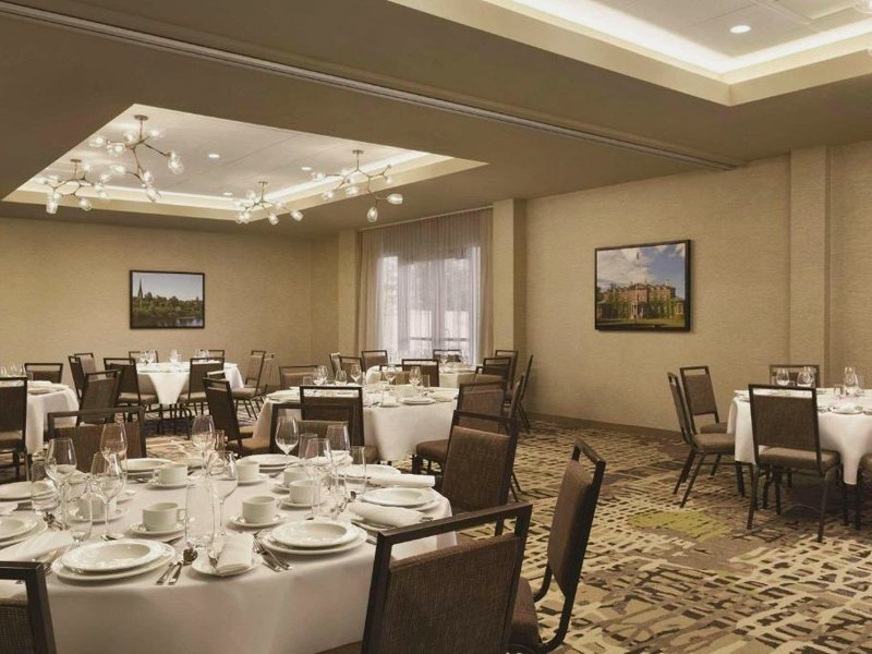 Radisson Kingswood Hotel & Suites, Fredericton, NBの写真