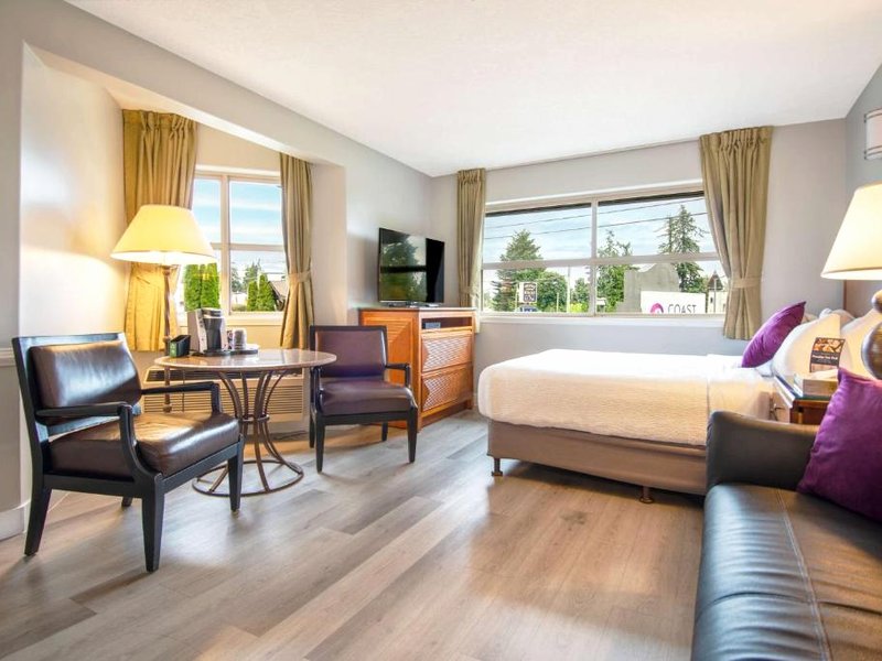 Coast Parksville Hotelの写真