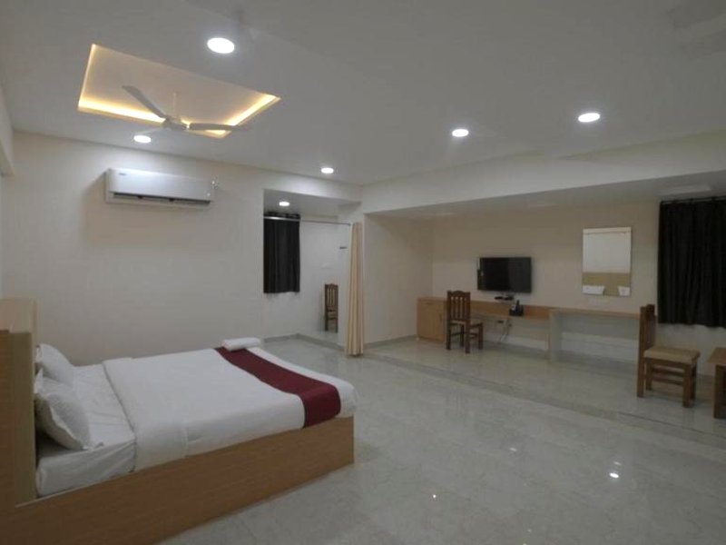HOTEL RAJAM SELVAの写真