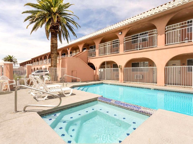 デイズ イン バイ ウィンダム ブルヘッドシティ (Days Inn by Wyndham Bullhead City)の写真