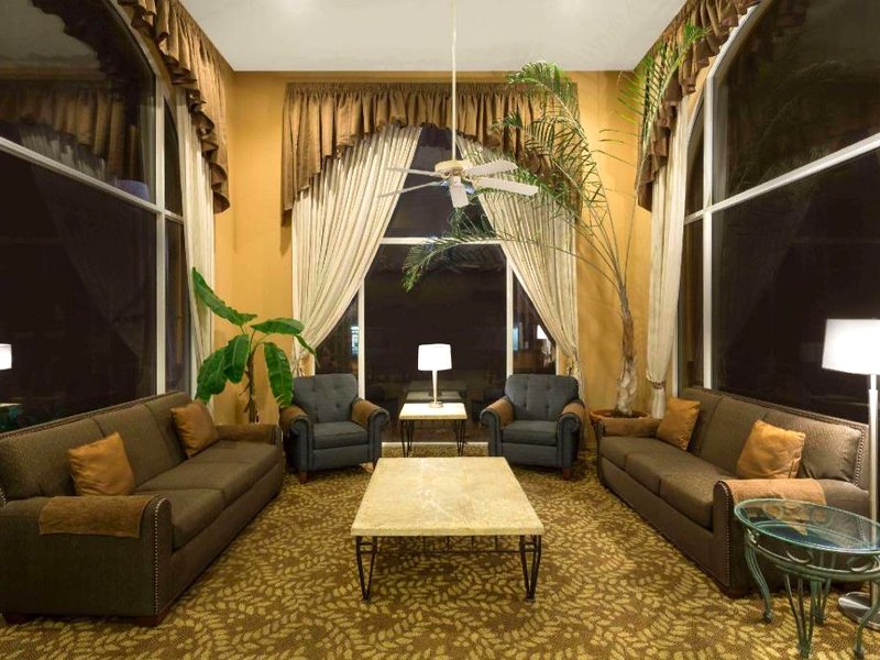 デイズ イン バイ ウィンダム ブルヘッドシティ (Days Inn by Wyndham Bullhead City)の写真