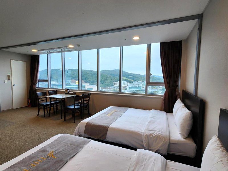 ヨンイン トリニ ホテル (Yongin Triny Hotel)の写真