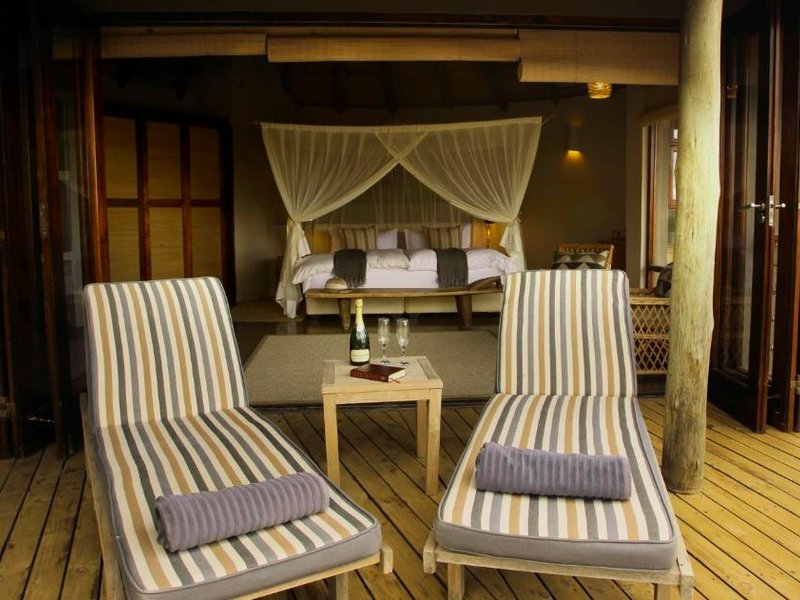 ナンビティ プレインズ プライベート ゲーム ロッジ (Nambiti Plains Private Game Lodge)の写真
