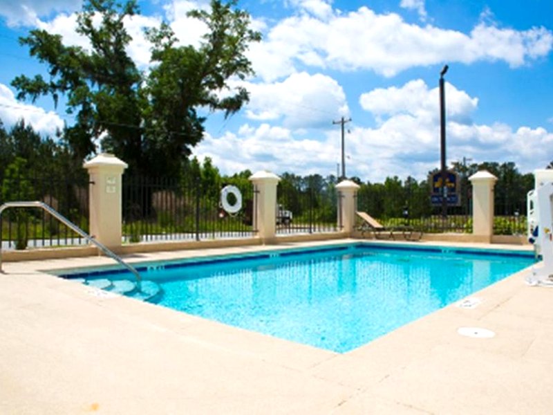 Country Inn & Suites by Radisson, Midway - Tallahassee Westの写真