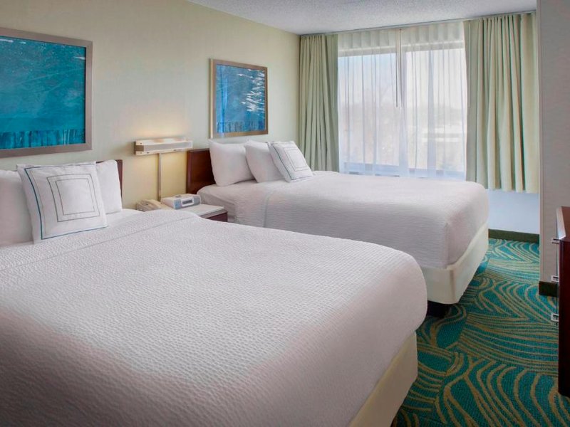 スプリングヒル スイーツ フィラデルフィア ウィローグローブ (SpringHill Suites Philadelphia Willow Grove)の写真