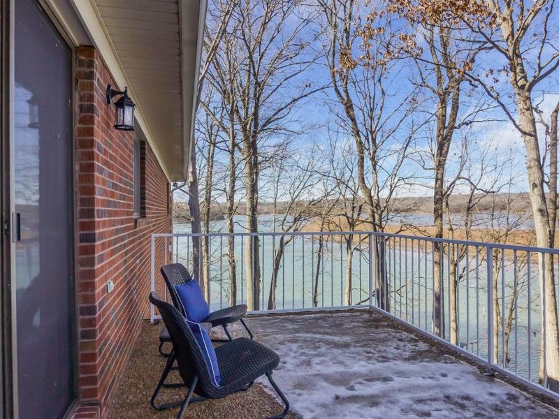 Lake Barkley Retreat - Newly Renovated - 5 BRの写真