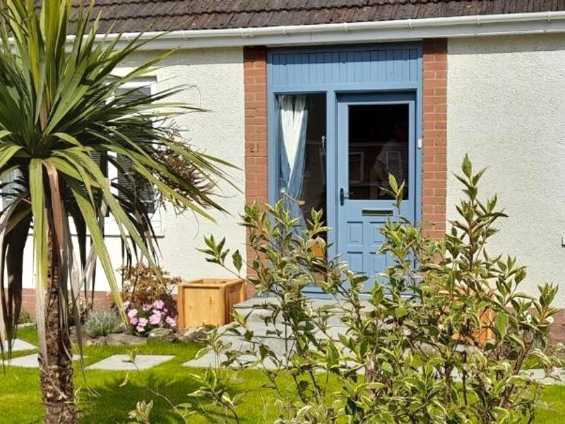 21KR Bed and Breakfast, close to beach, town centre and golfの写真