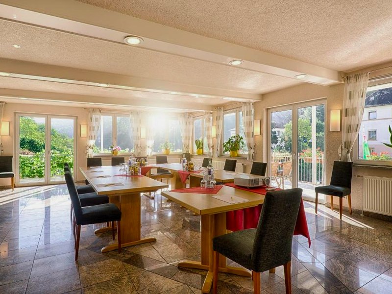 ホテル ヴァインベルグ シュレスヒェン (Hotel Weinberg-Schloßchen)の写真