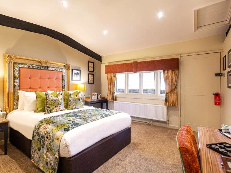 The George Hotel, Dorchester-on-Thames, Oxfordshire - The Coaching Inn Groupの写真