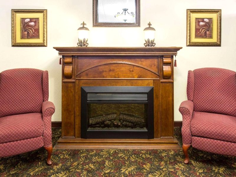 デイズ イン バイ ウィンダム デビューク (Days Inn by Wyndham Dubuque)の写真