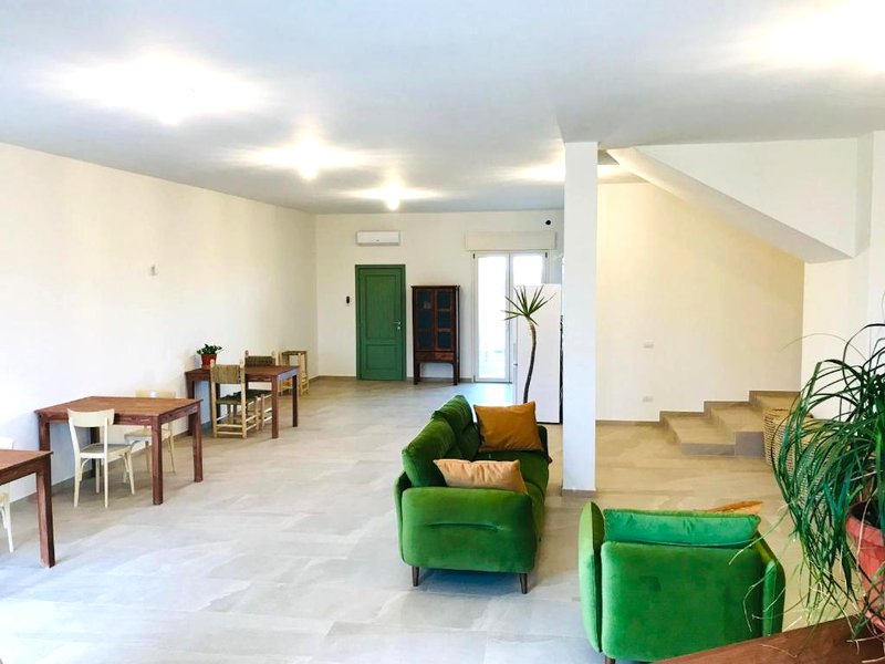 VÈLIA (VELIA)の写真