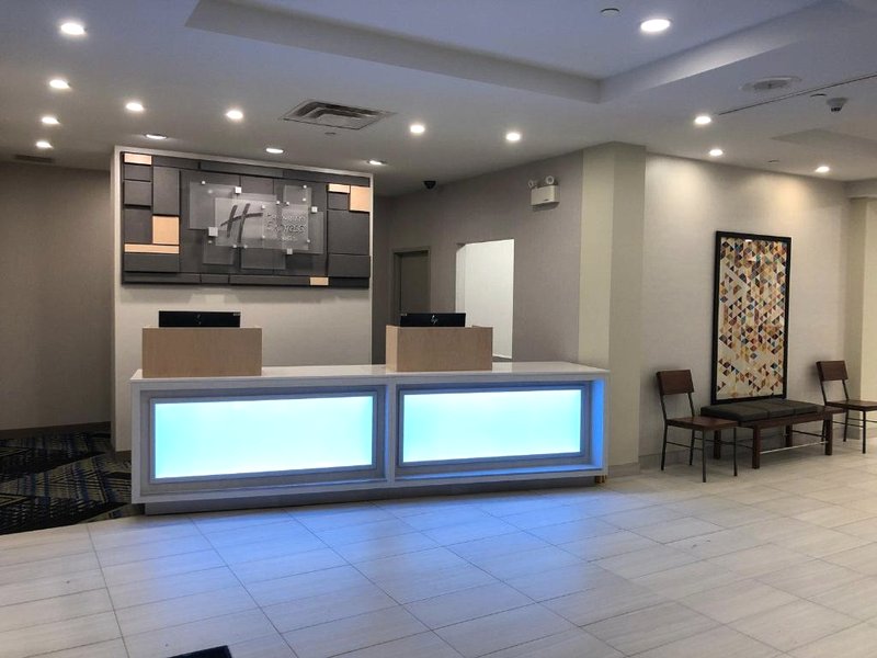 ホリデイ イン エクスプレス ＆ スイーツ ハリファックス エアポート バイ IHG (Holiday Inn Express & Suites Halifax Airport By IHG)の写真