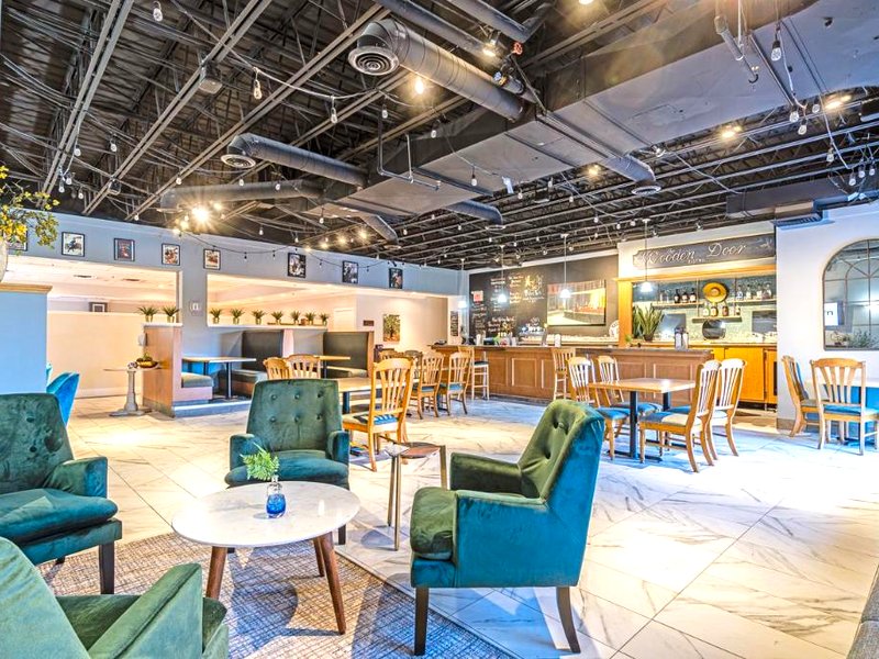 ハリファックス エアポート ホテル (Halifax Airport Hotel)の写真