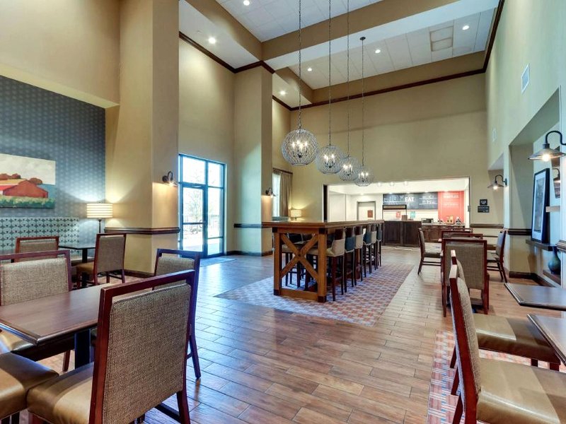 Hampton Inn & Suites Hartsvilleの写真