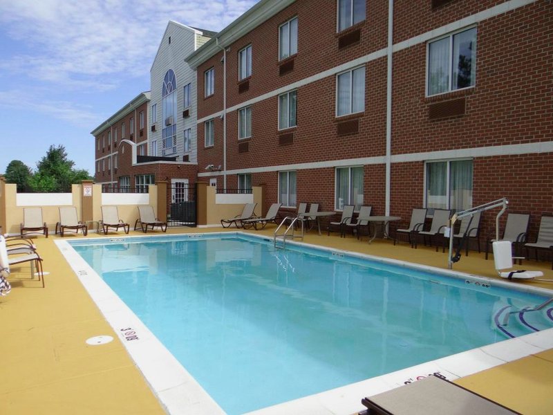 Holiday Inn Express Hotel & Suites Salisbury - Delmar By IHGの写真