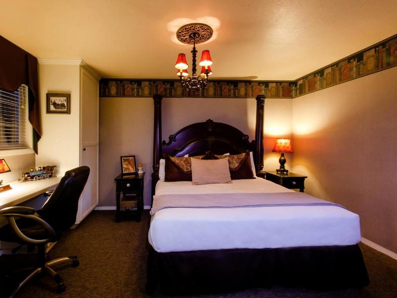 ストロベリー バレー イン (Strawberry Valley Inn)の写真