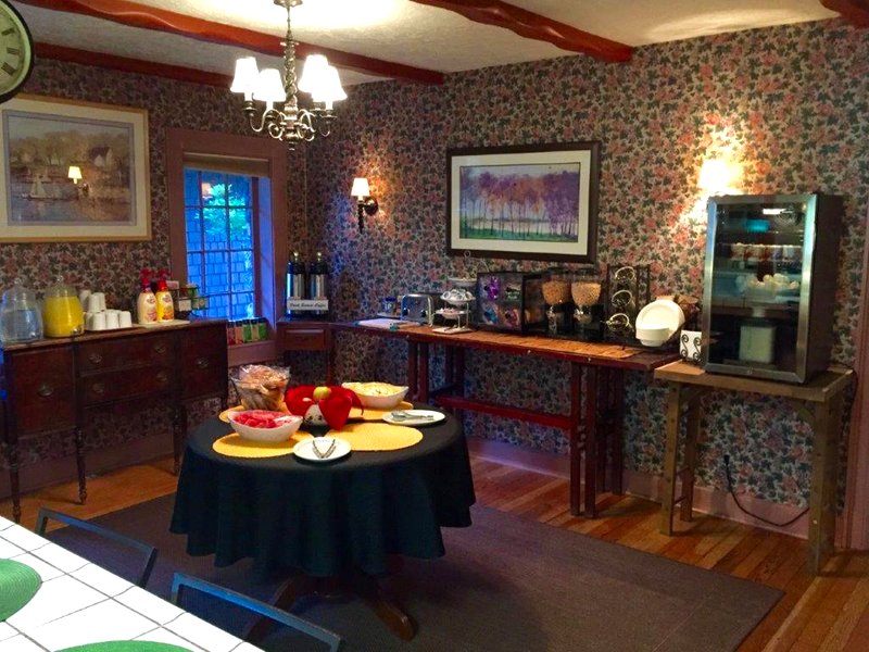 ストロベリー バレー イン (Strawberry Valley Inn)の写真