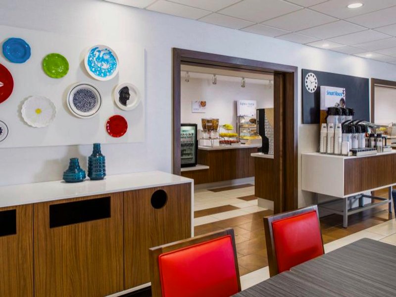 Holiday Inn Express Airdrie By IHGの写真