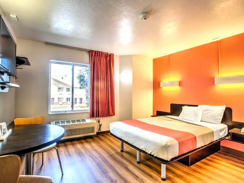 Motel 6 Bozeman, MTの写真
