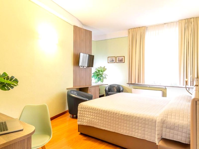 ホテル ズィオ イモラ (Hotel Zio Imola)の写真