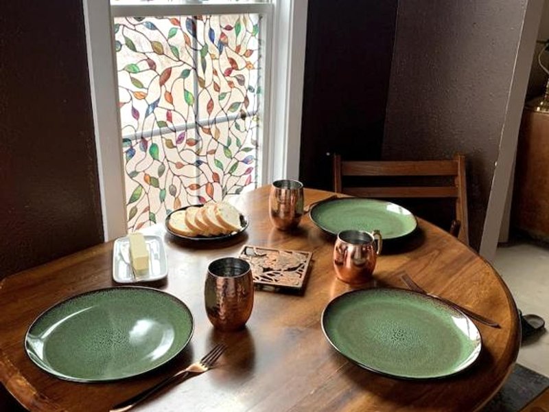 Charmer Apt in Historic River Townの写真