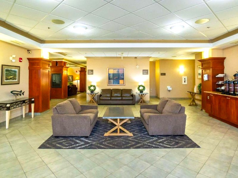 コンフォート イン&スイーツ (Comfort Inn & Suites)の写真