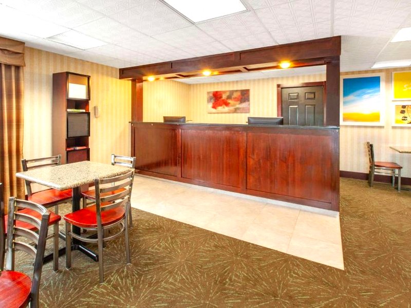 Days Inn by Wyndham Grantvilleの写真