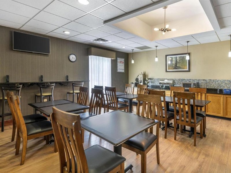 ベストウェスタン プラス ユニバーシティ イン (Best Western PLUS University Inn)の写真