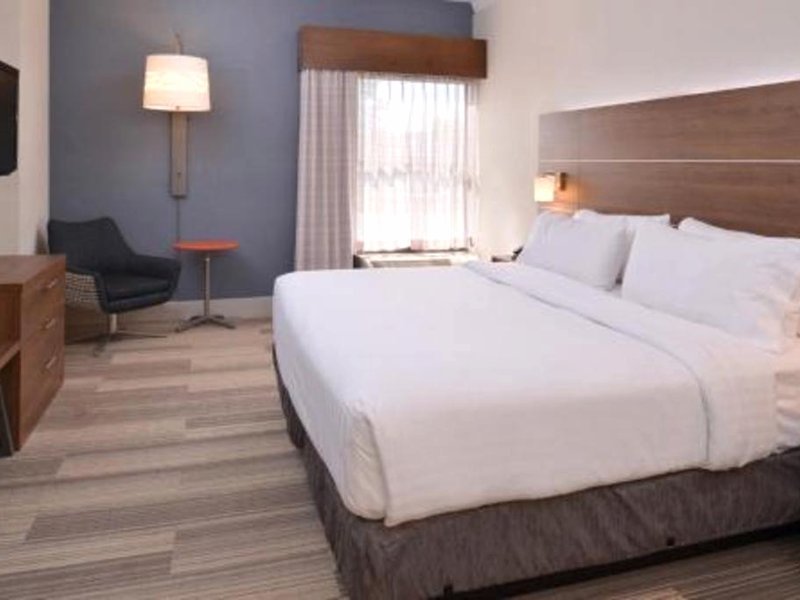 Hampton Inn Oleanの写真
