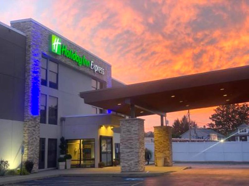 Hampton Inn Oleanの写真