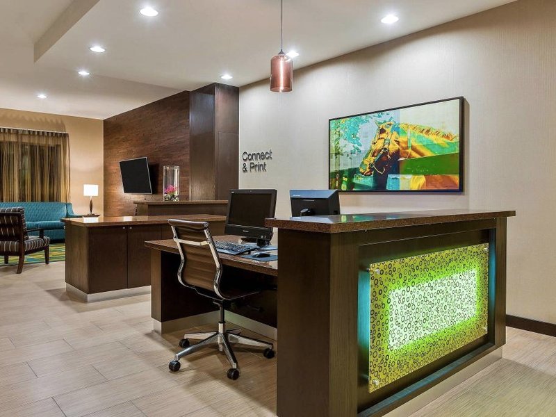 フェアフィールド イン アンド スイーツ リバーサイド コロナ/ノルコ (Fairfield Inn & Suites Riverside Corona/Norco)の写真