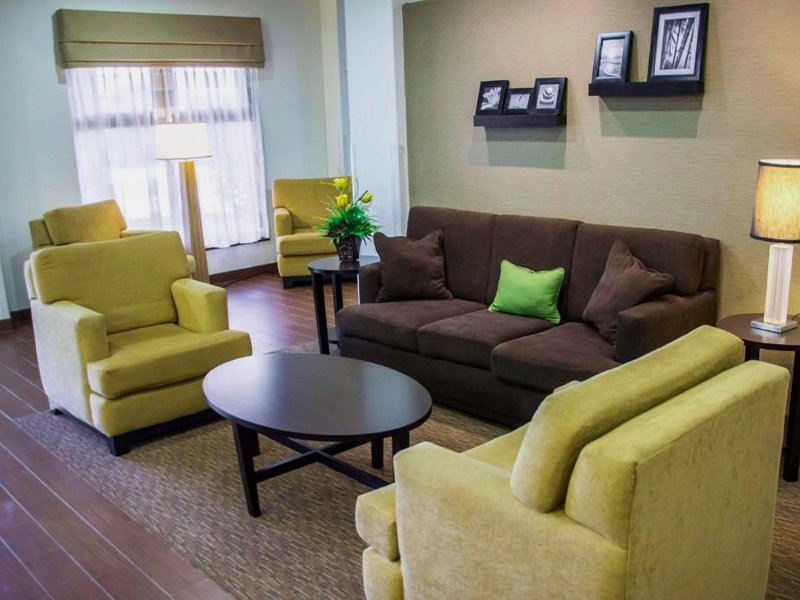 Sleep Inn & Suites Centerの写真