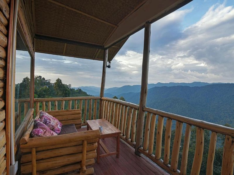 Bwindi Orugano Lodgeの写真