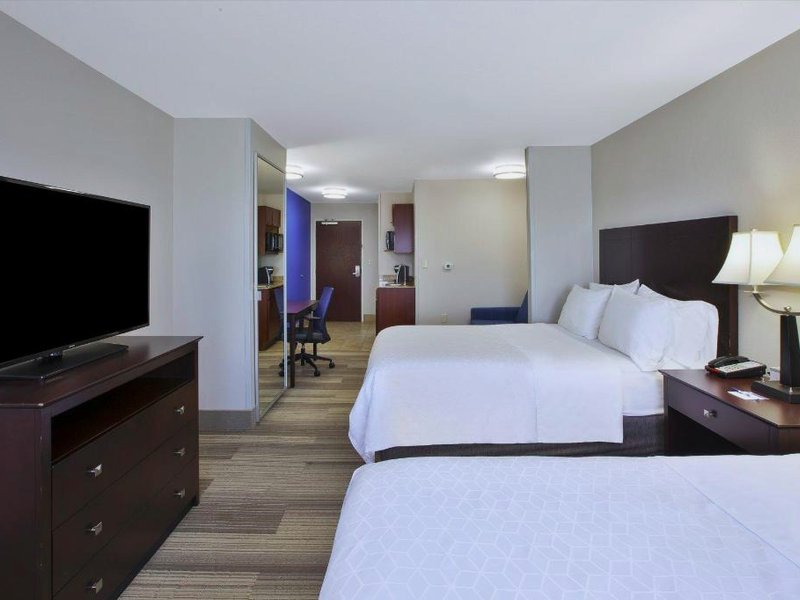 Holiday Inn Express Niles By IHGの写真