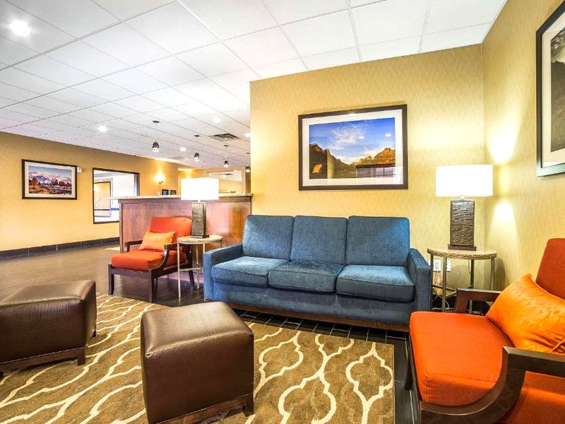コンフォート イン バラード ルーズベルト (Comfort Inn Ballard-Roosevelt)の写真