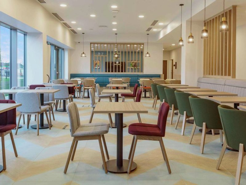 Hampton by Hilton  Edinburgh Airportの写真