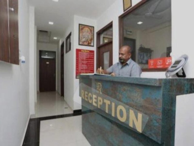 Hotel Regal railway road near state Bank of India Saharanpurの写真