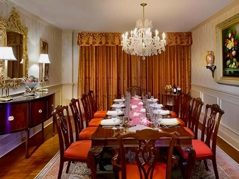 ウォーウィック メルローズ ホテル (Warwick Melrose Hotel)の写真