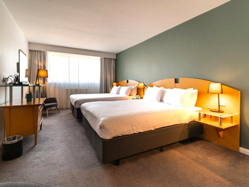 Holiday Inn Ashford North By IHGの写真